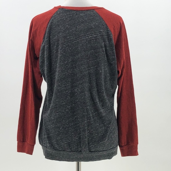 Wild Thing Graphic Women's Top - Red and Gray - Picture 3 of 6